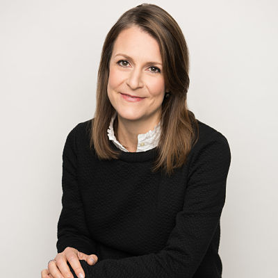 Christie Tate takes group therapy