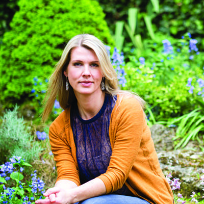 Q&A: The World at My Feet by Catherine Isaac