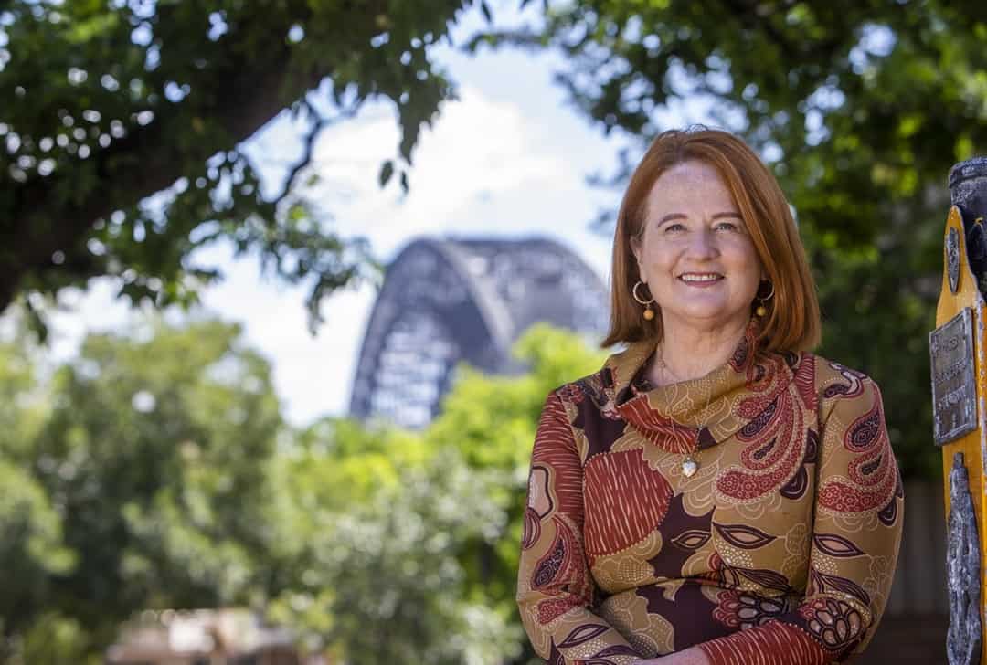 Julie Bennett on her exciting new novel, The Understudy