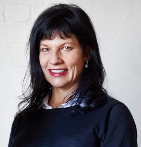 Survival, the dark and friendship!