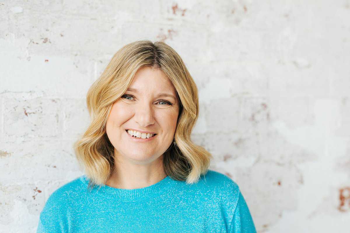 Karen-Comer-2-scaled-2 Karen comer 2 scaled 2