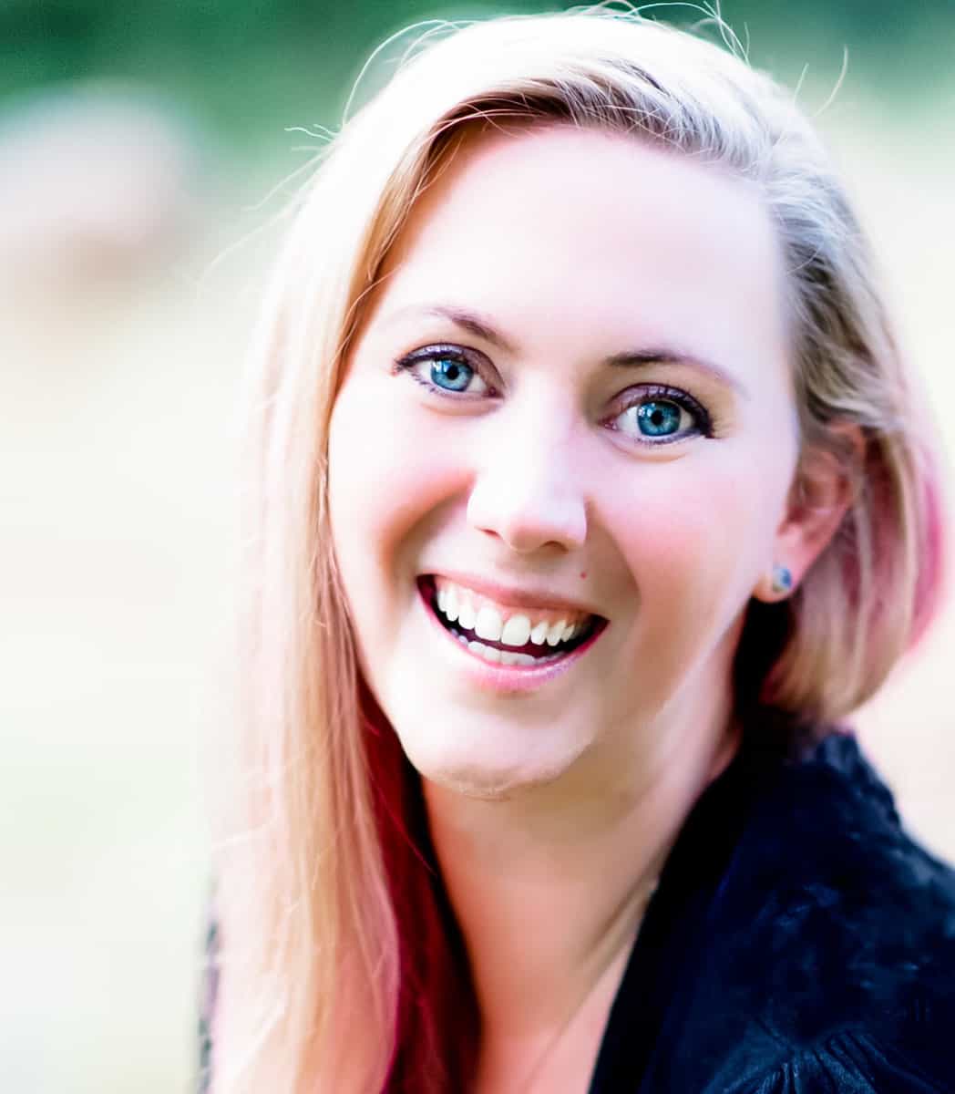 Rebecca-Yarros-Credit-Unknown-1 Rebecca yarros credit unknown 1