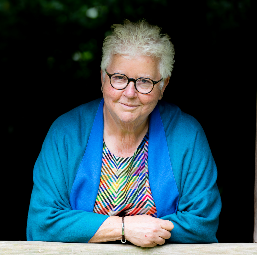 Too Interesting to Ignore with Val McDermid