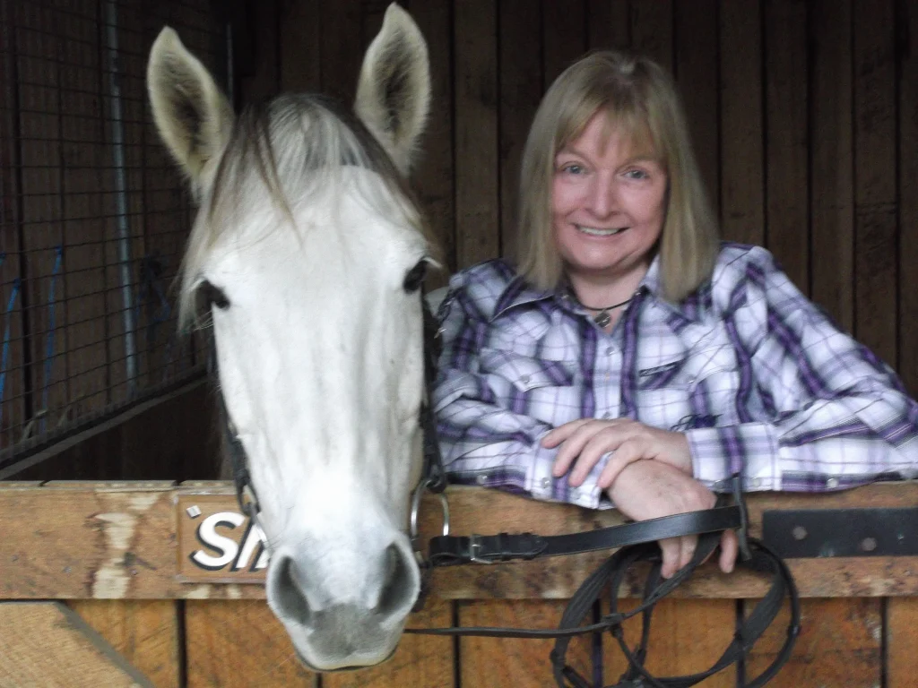Jennifer Scoullar, Australian rural romance author