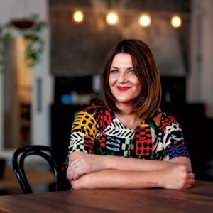 Heidi-McKinnon-author