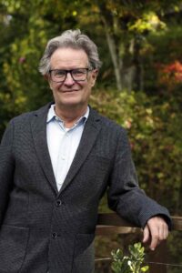 Larry Buttrose, author