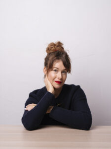 Kathryn-lefroy-author