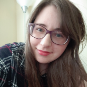 Amanda-m-helander-author