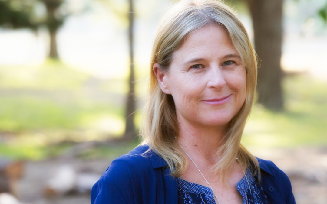 Jaclyn Moriarty has a bone to pick with her sister, Liane