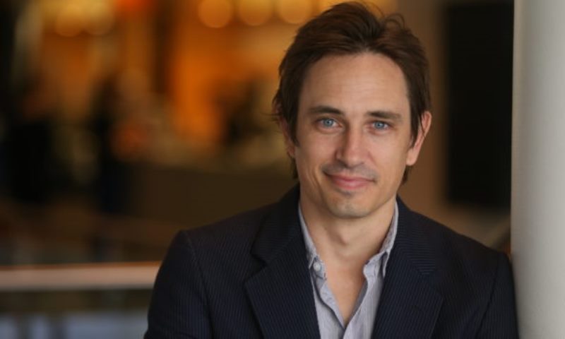 15585710591788001596