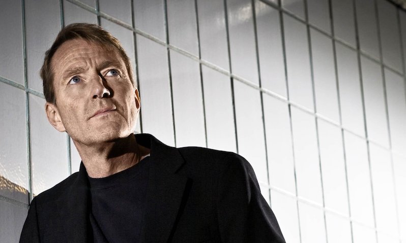 Bestselling author Lee Child to judge the 2020 Booker Prize