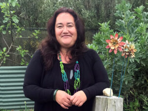 Shelley-Burne-Field-author