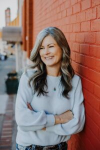 Jennifer Lynn Alvarez_Author Photo