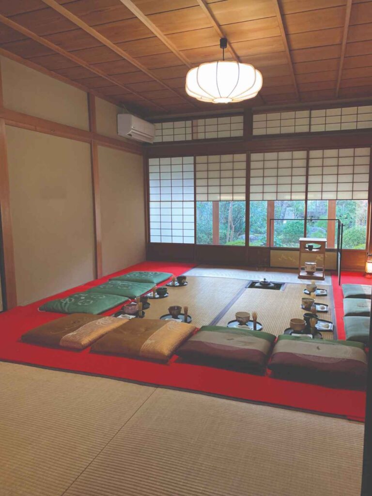 Secret_Japan_image_2.jpg