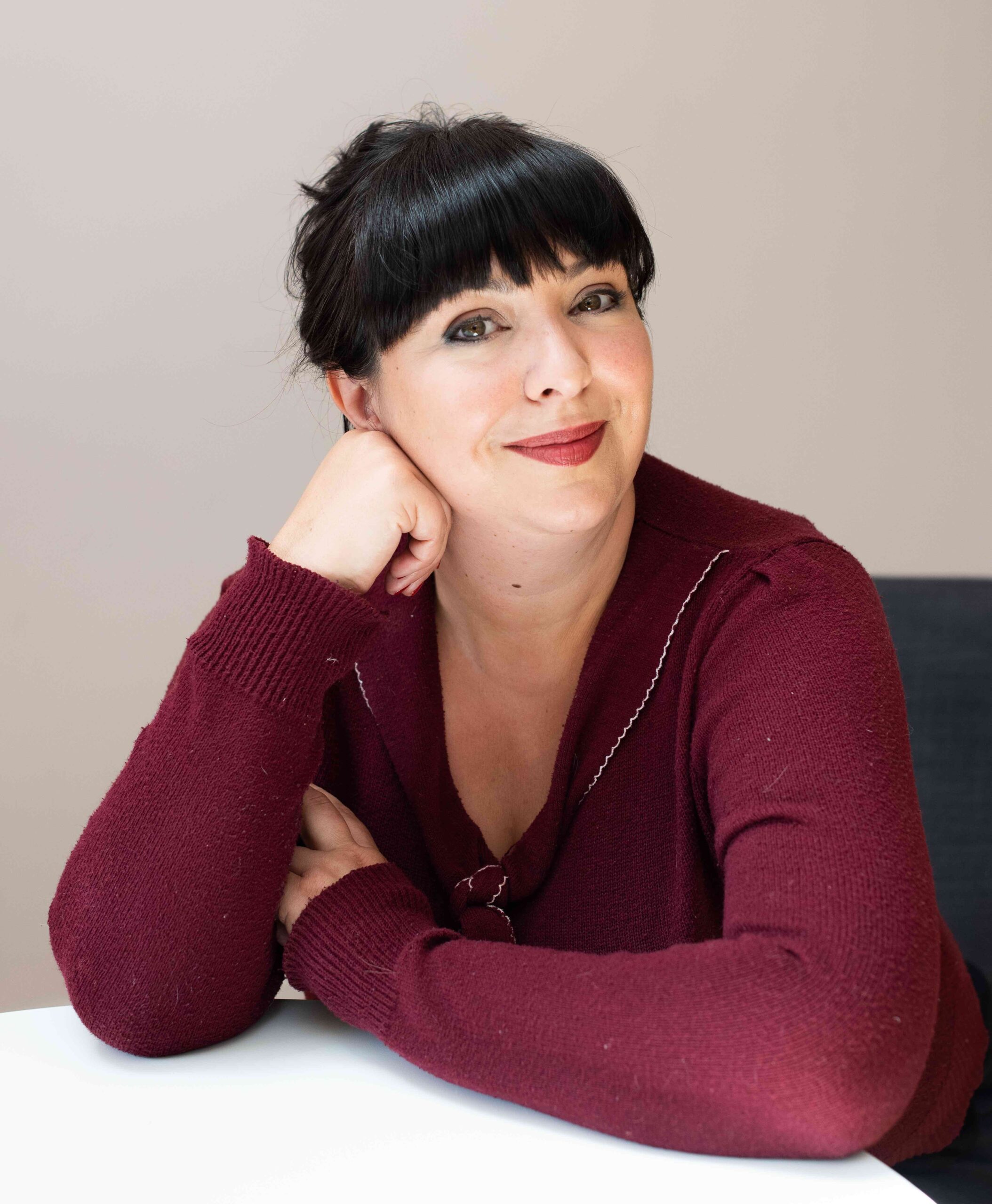 Emily Howes author photo.jpg Emily Howes author photo.jpg